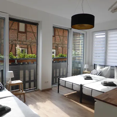 Martin Luther, 3 Schlafzimmer, Free Wifi, Naehe Zentrum, Klimatisiert, Hell, Offen, Sehr Schoen, *