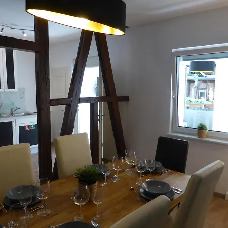 Martin Luther: Cozy Center Retreat With Wi-fi & Ac Apartment Jena