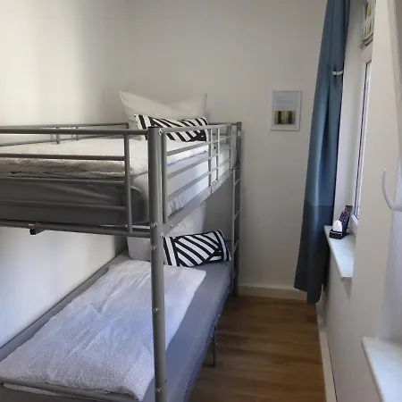 Διαμέρισμα Martin Luther, 3 Schlafzimmer, Free Wifi, Naehe Zentrum, Klimatisiert, Hell, Offen, Sehr Schoen, *