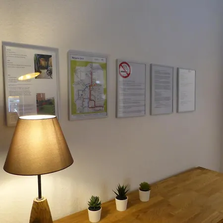 Martin Luther, 3 Schlafzimmer, Free Wifi, Naehe Zentrum, Klimatisiert, Hell, Offen, Sehr Schoen, Lägenhet