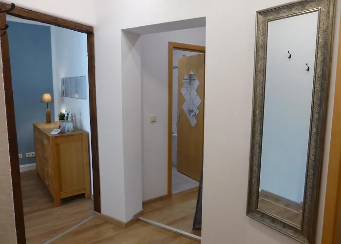 Martin Luther, 3 Schlafzimmer, Free Wifi, Nähe Zentrum, Klimatisiert, Hell, Offen, Sehr Schön, Apartment Jena