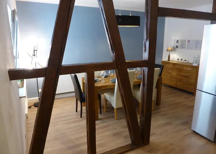 Martin Luther, 3 Schlafzimmer, Free Wifi, Naehe Zentrum, Klimatisiert, Hell, Offen, Sehr Schoen,